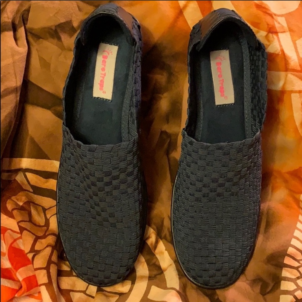 3/$42 Bare Traps Shoes (navy)
